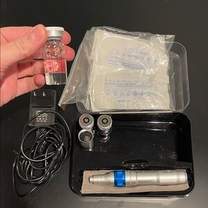 Professional Microneedling Machine 8 Sterile Needle Heads AND Serum Included